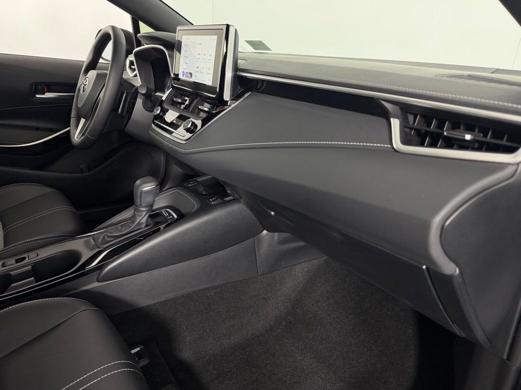 Used 2025 Toyota Corolla XSE image 30