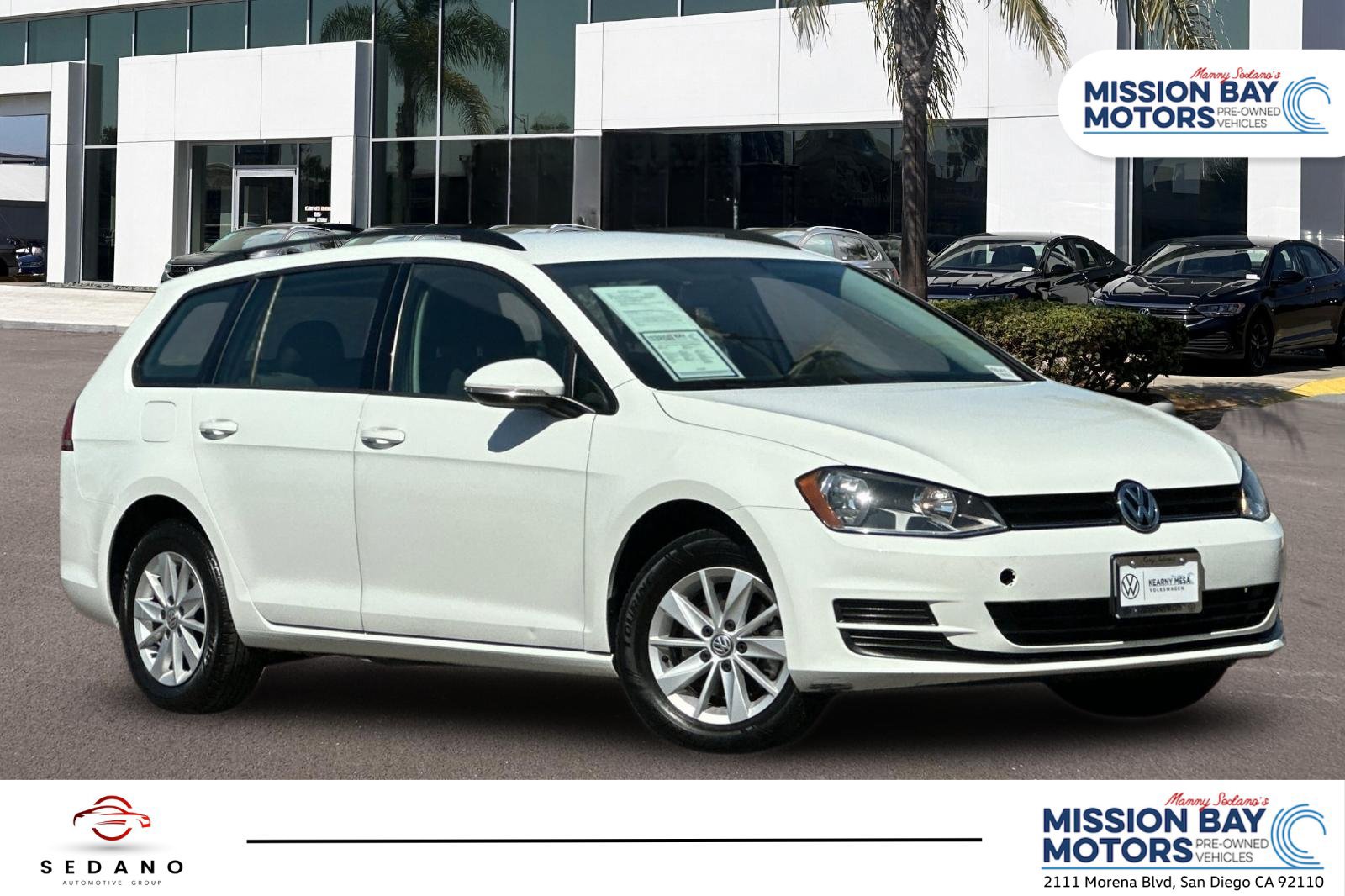 Used 2017 Volkswagen Golf S FWD image 1