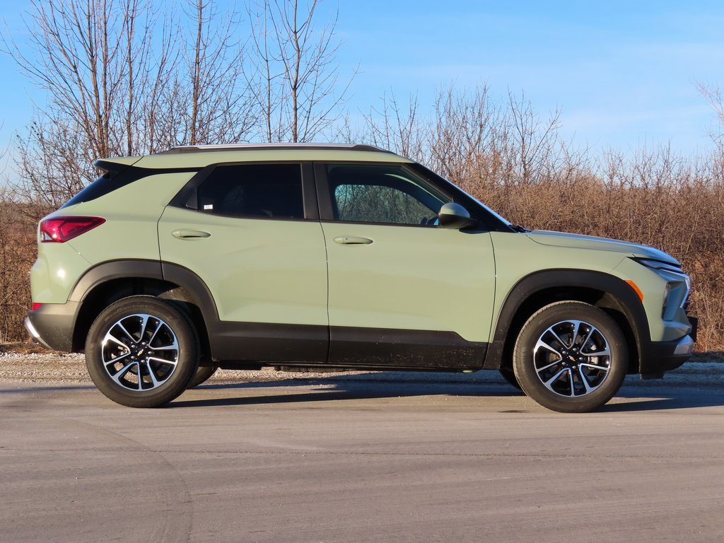 New 2026 Chevrolet TrailBlazer LT w/ Convenience Package image 2