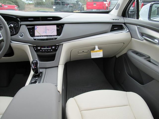 New 2026 Cadillac XT5 Premium Luxury w/ Driver Assist Package FWD image 14