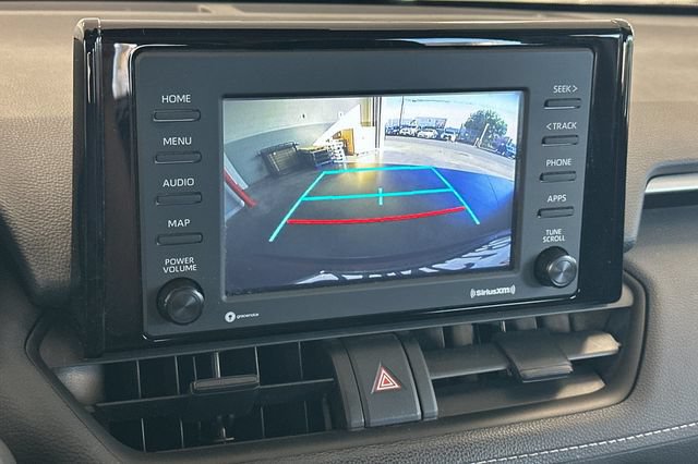 Certified 2022 Toyota RAV4 XLE w/ XLE Grade Weather Package AWD/4WD image 24