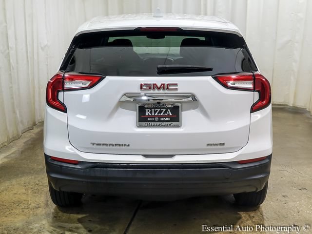 Used 2024 GMC Terrain SLE AWD/4WD image 8