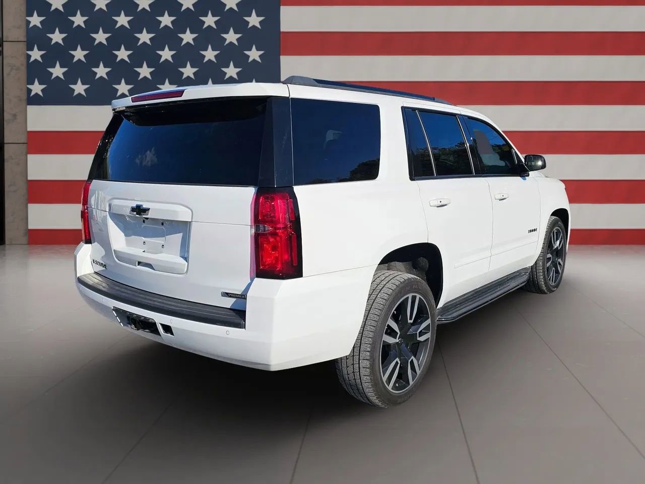 Used 2018 Chevrolet Tahoe Premier image 6