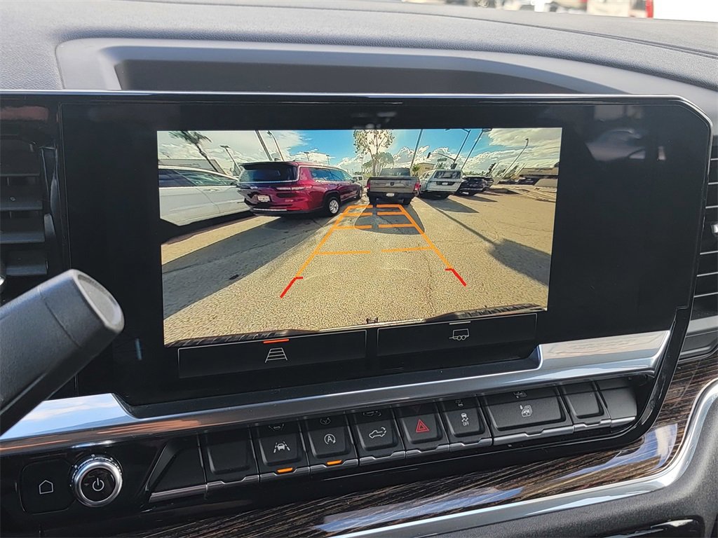 Used 2024 GMC Sierra 1500 SLE image 26