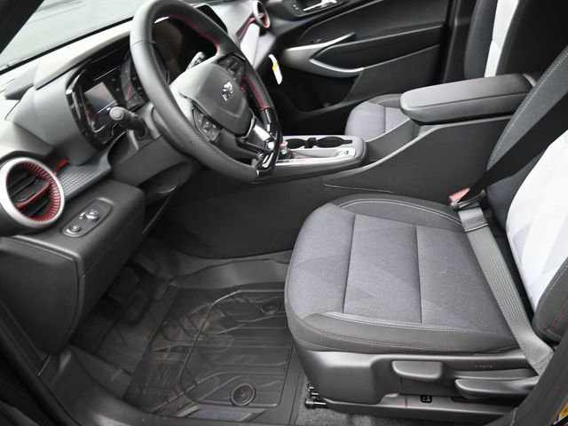 New 2026 Chevrolet Trax RS image 8