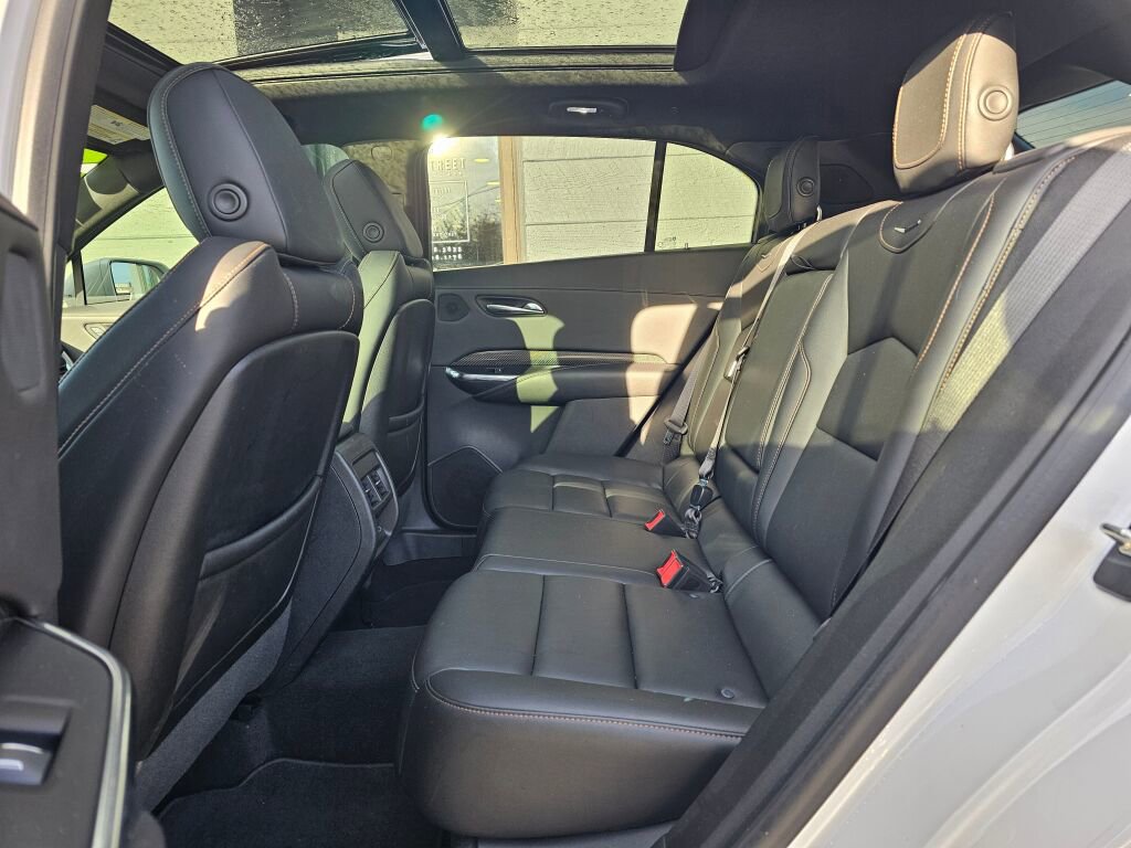 Used 2019 Cadillac XT4 Sport image 16