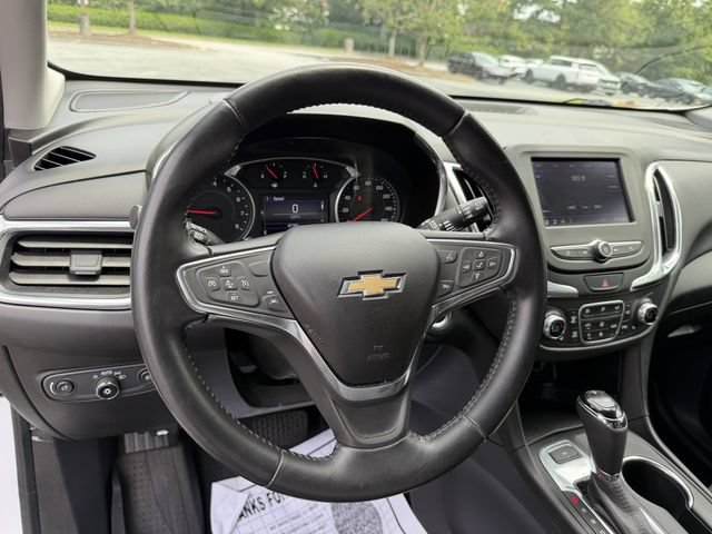 Used 2020 Chevrolet Equinox LT w/ Driver Convenience Package AWD/4WD image 11