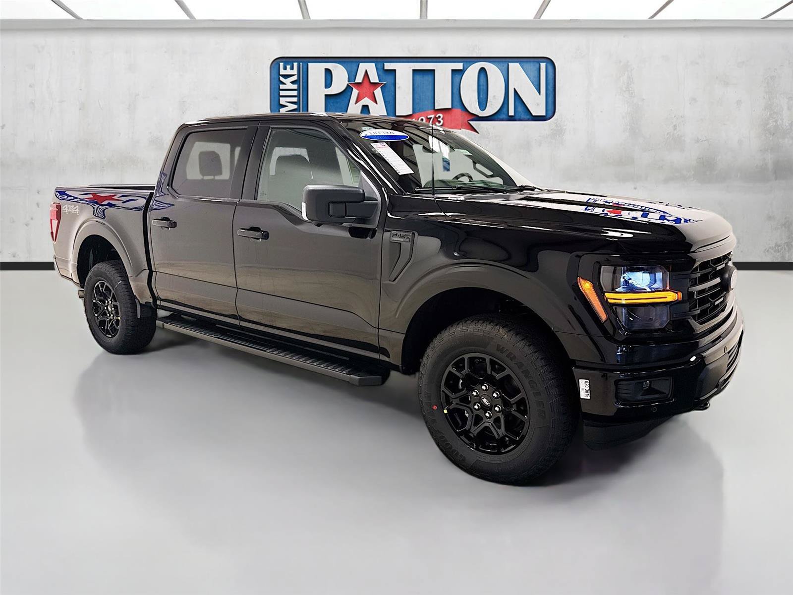 New 2026 Ford F150 XLT w/ Equipment Group 302A MID