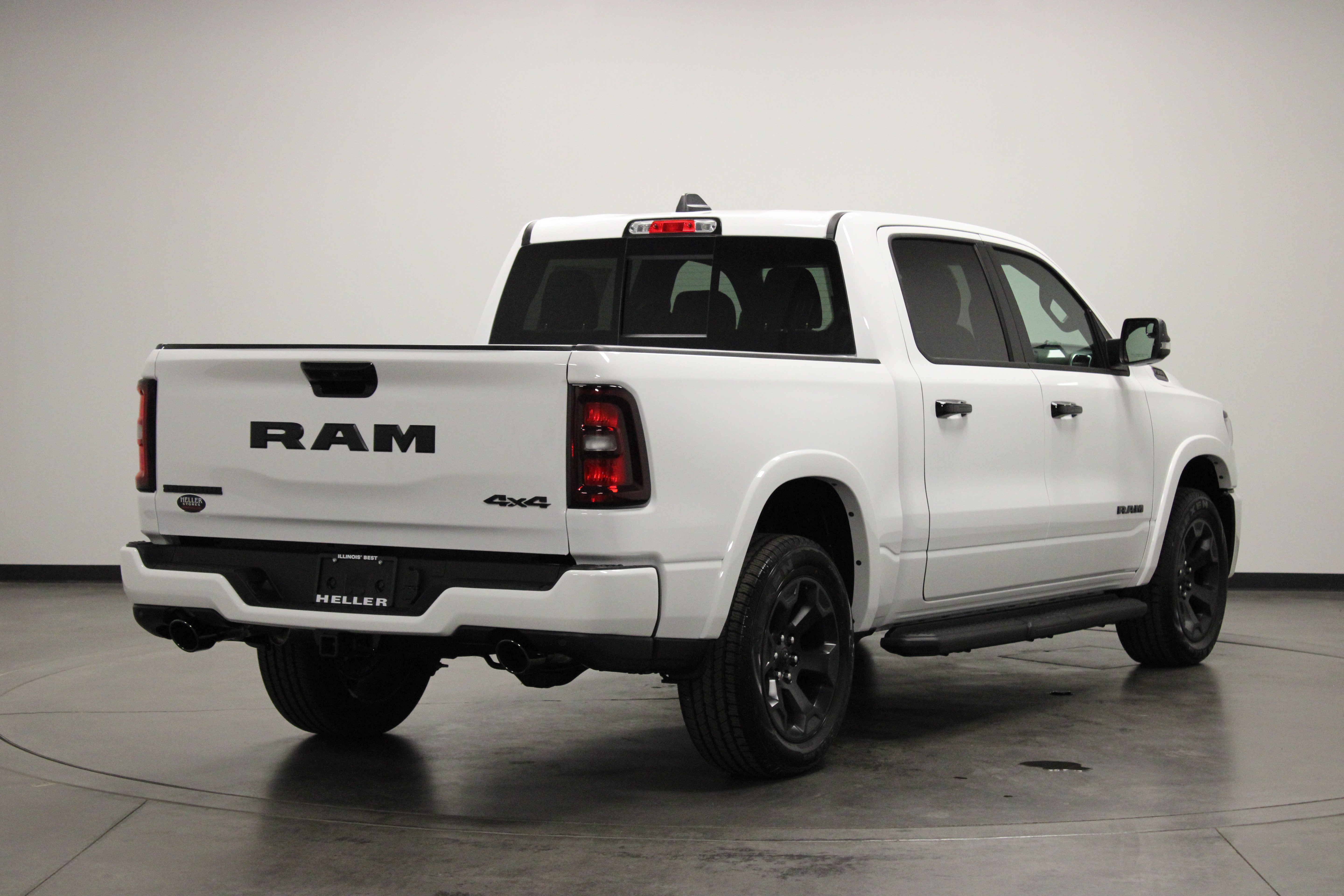 New 2027 RAM 1500 Big Horn AWD/4WD image 8