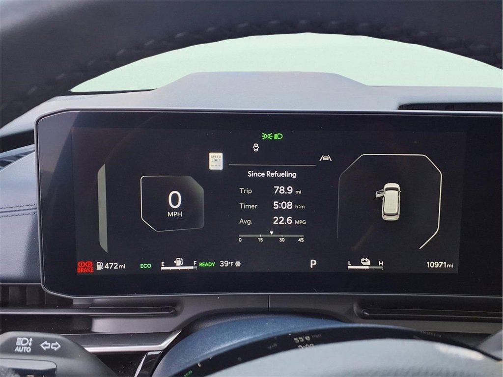 Used 2025 Kia Carnival SX Prestige image 20