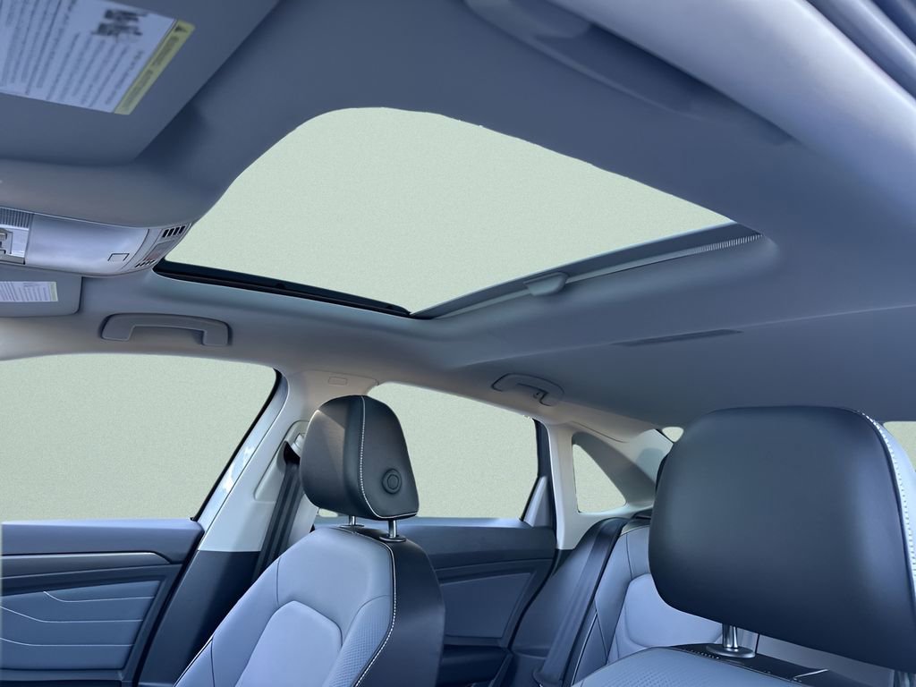 New 2026 Volkswagen Jetta SEL FWD image 22