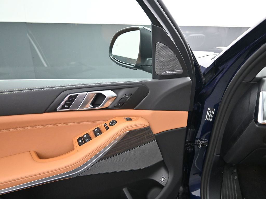 New 2026 BMW X5 xDrive50e AWD/4WD image 14