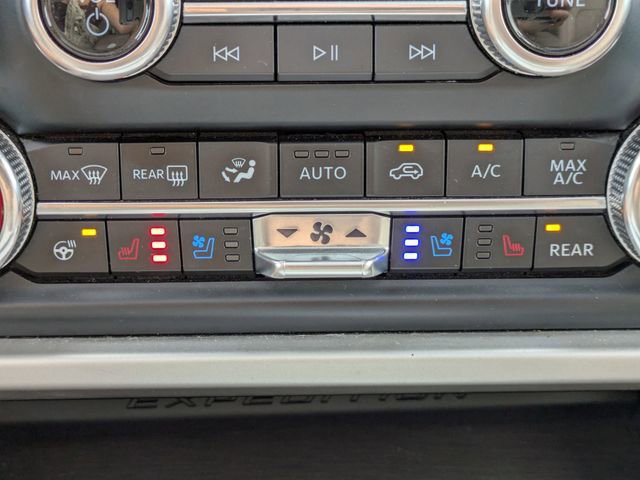 Used 2024 Ford Expedition Max Limited image 26