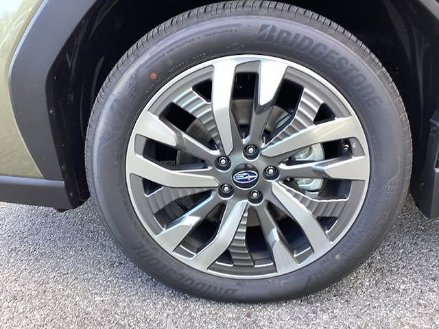 Used 2025 Subaru Forester Touring w/ Touring Package image 10