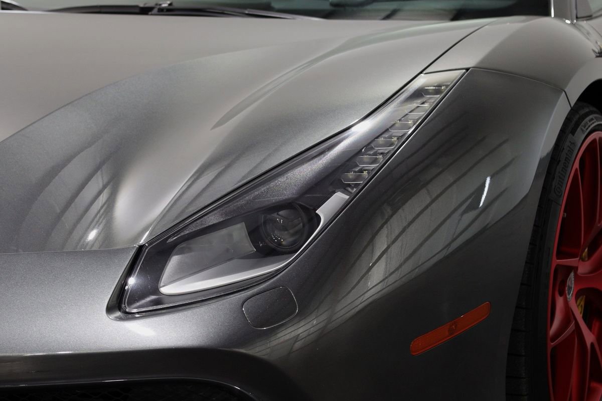 Used 2016 Ferrari 488 GTB image 6