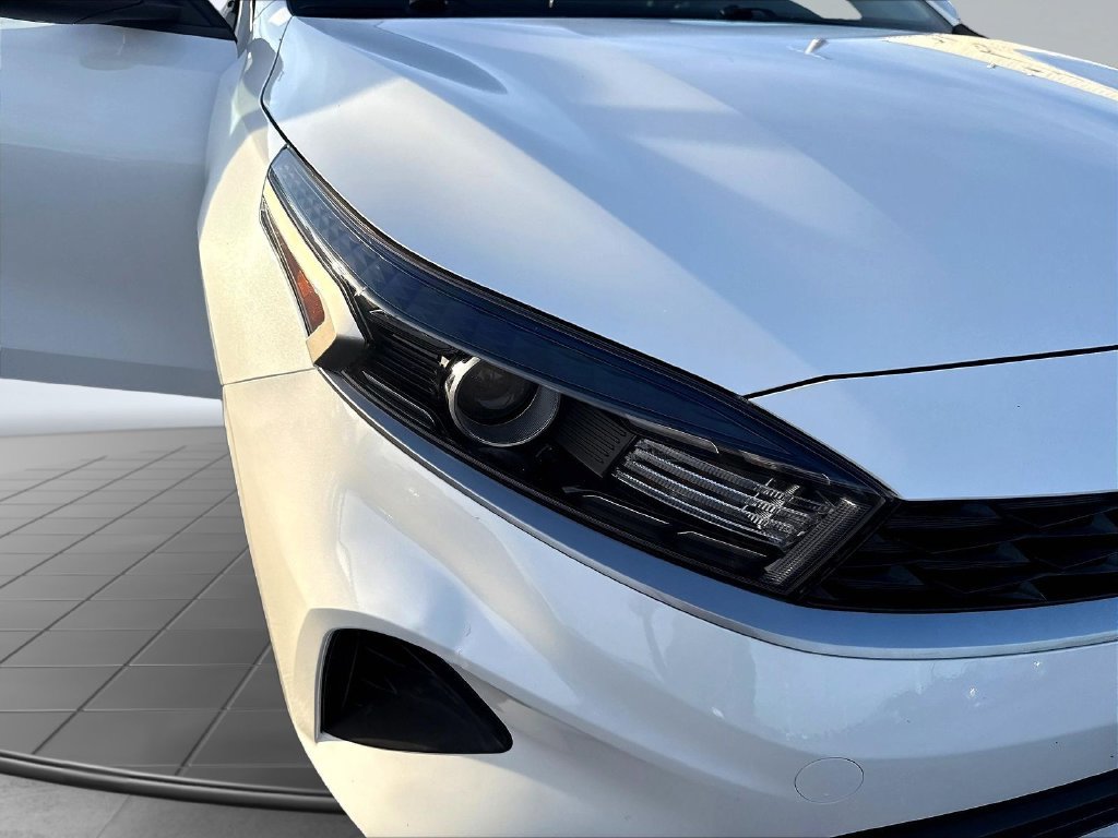 Used 2023 Kia Forte LXS FWD image 39