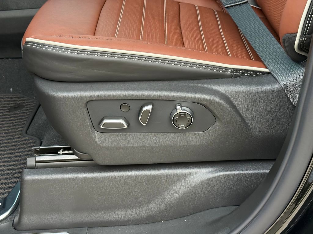 New 2026 GMC Sierra 1500 Denali Ultimate image 15