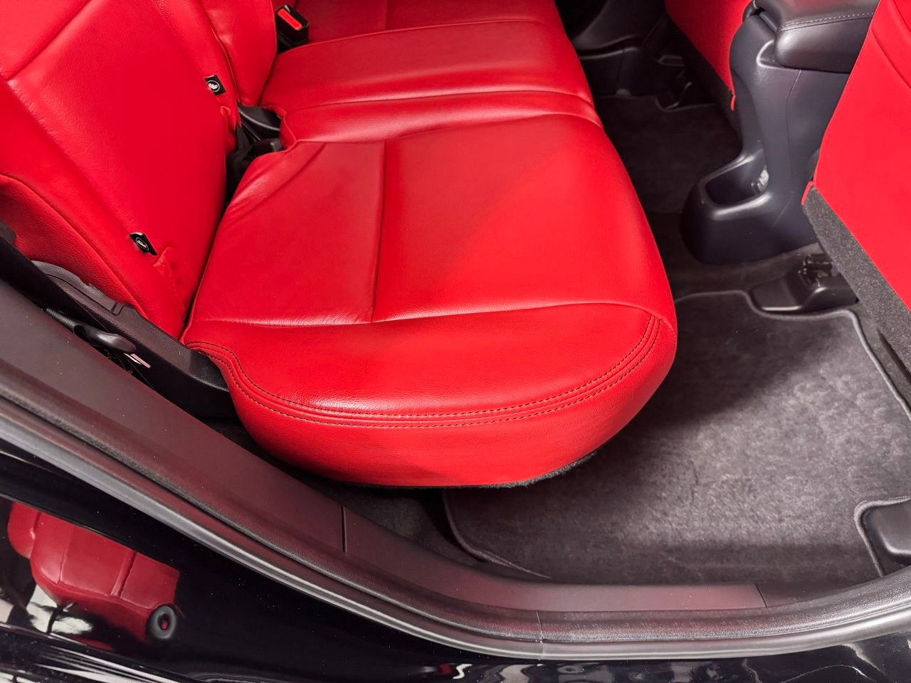 Used 2022 Honda HR-V EX image 30