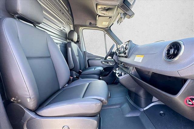 New 2026 Mercedes-Benz Sprinter 2500 image 23