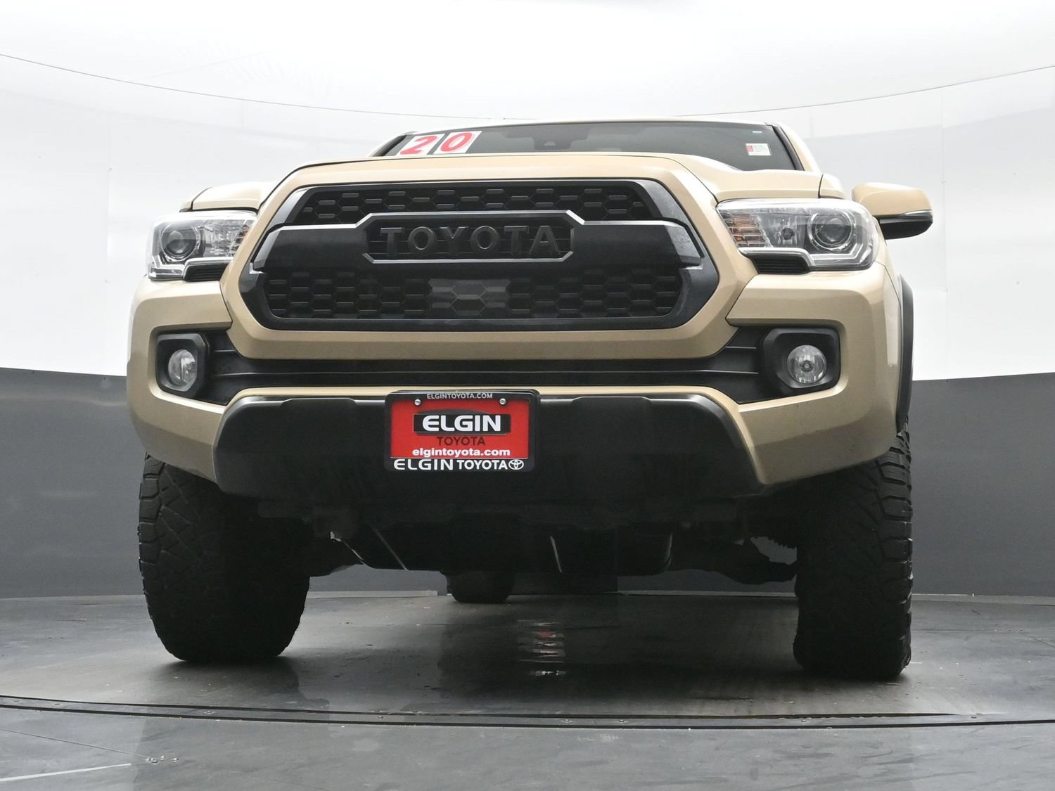 Used 2020 Toyota Tacoma TRD Off-Road w/ Technology Package AWD/4WD image 27