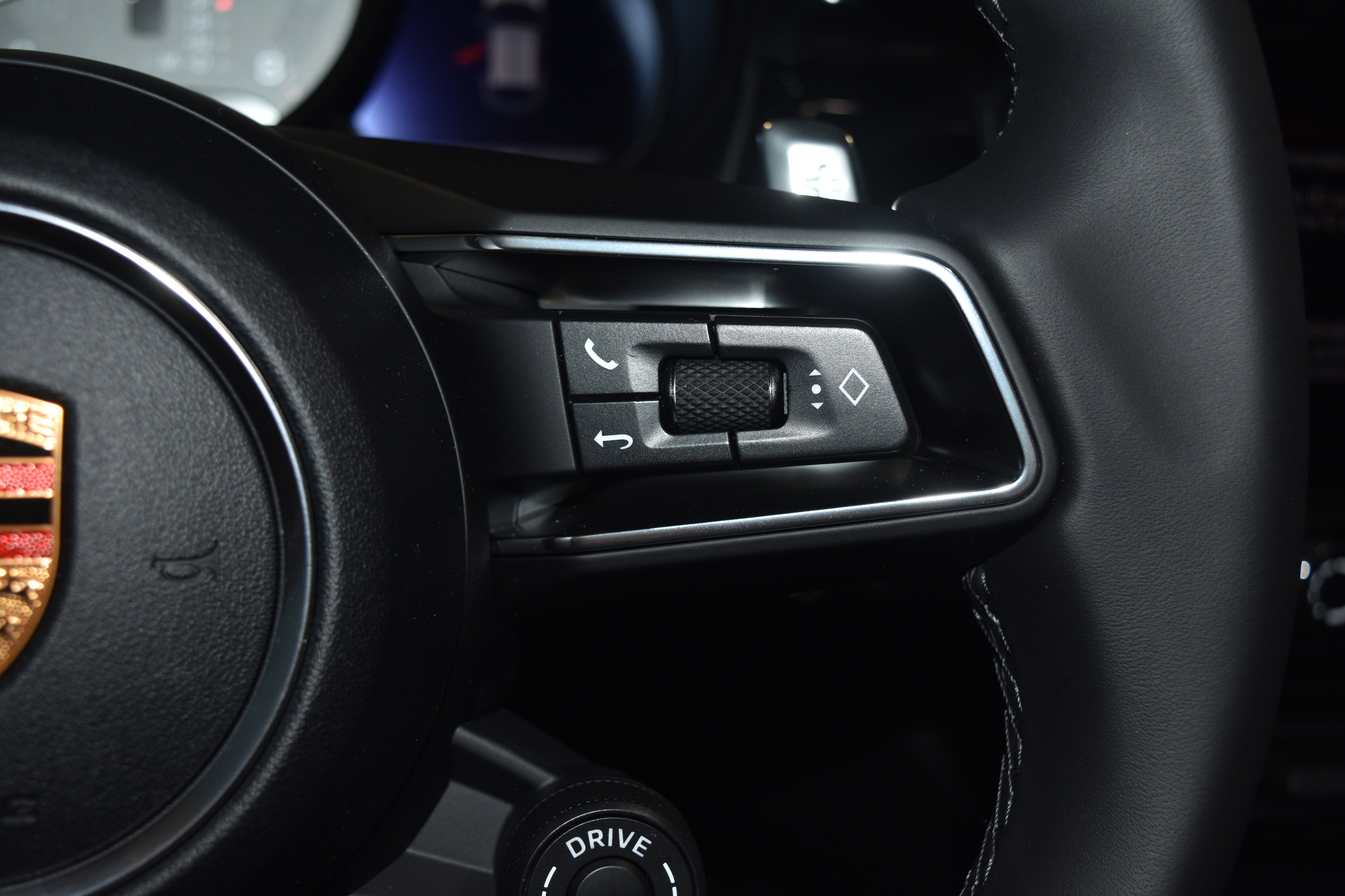 New 2026 Porsche Macan S image 11