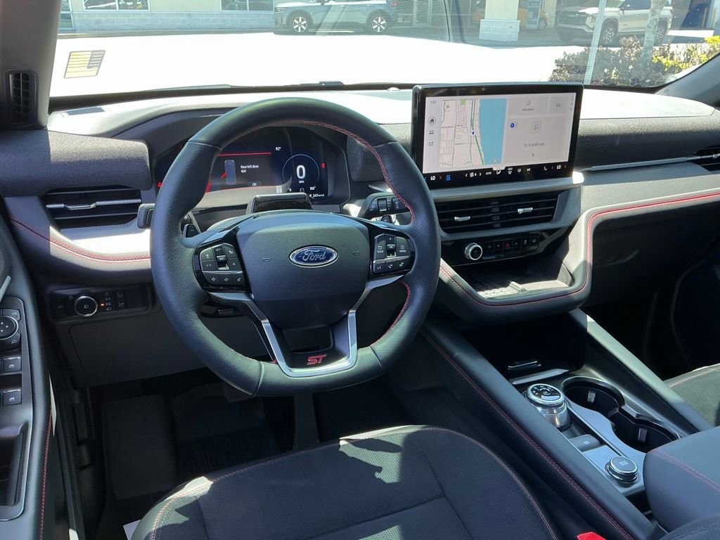 Used 2025 Ford Explorer ST w/ Sun And Sound Package AWD/4WD image 25