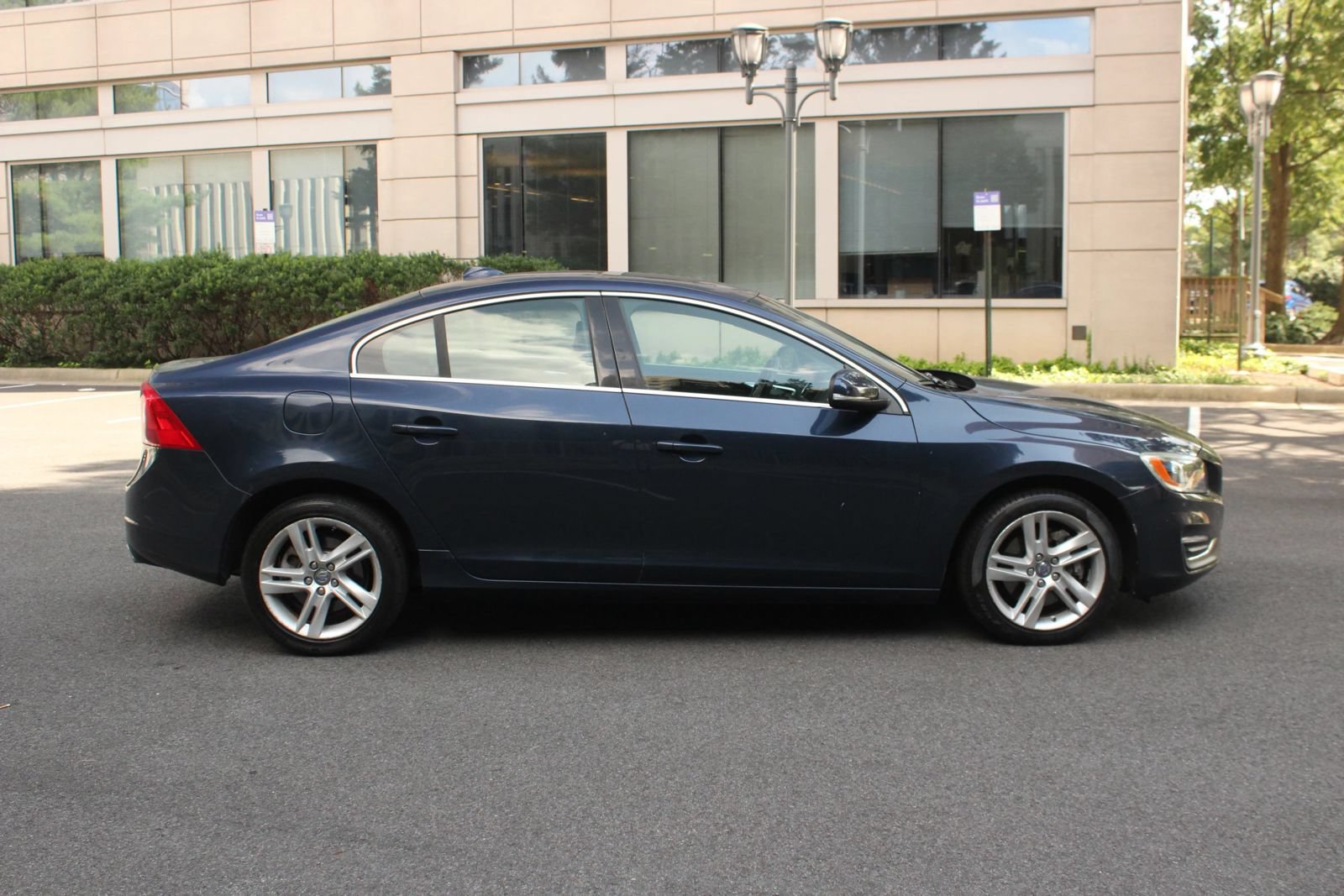 Used 2014 Volvo S60 T5 FWD image 6