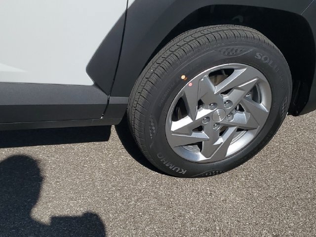 New 2027 Hyundai Kona SE AWD/4WD image 6