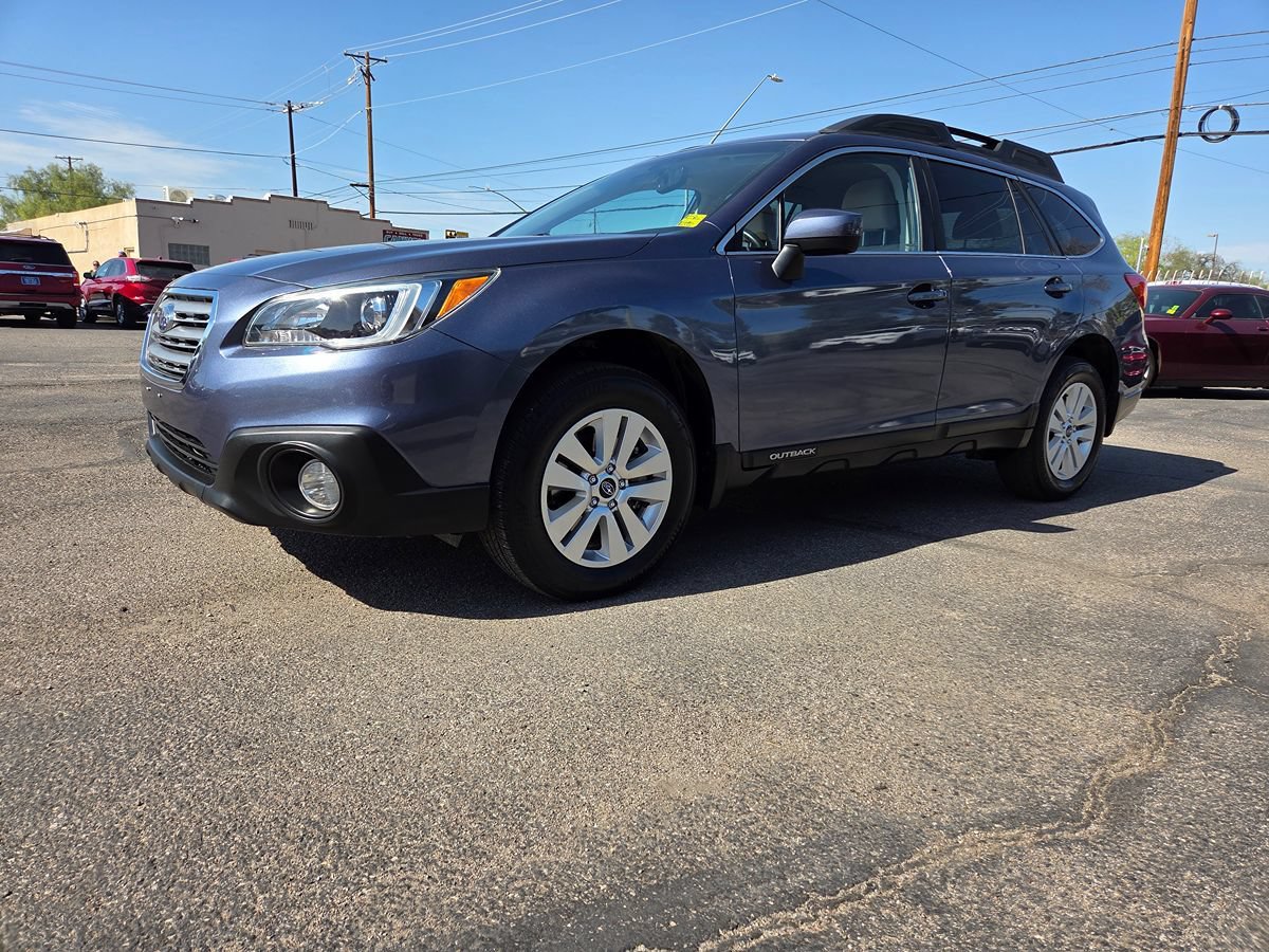 Used 2017 Subaru Outback 2.5i Premium w/ Popular Package #2 AWD/4WD image 19