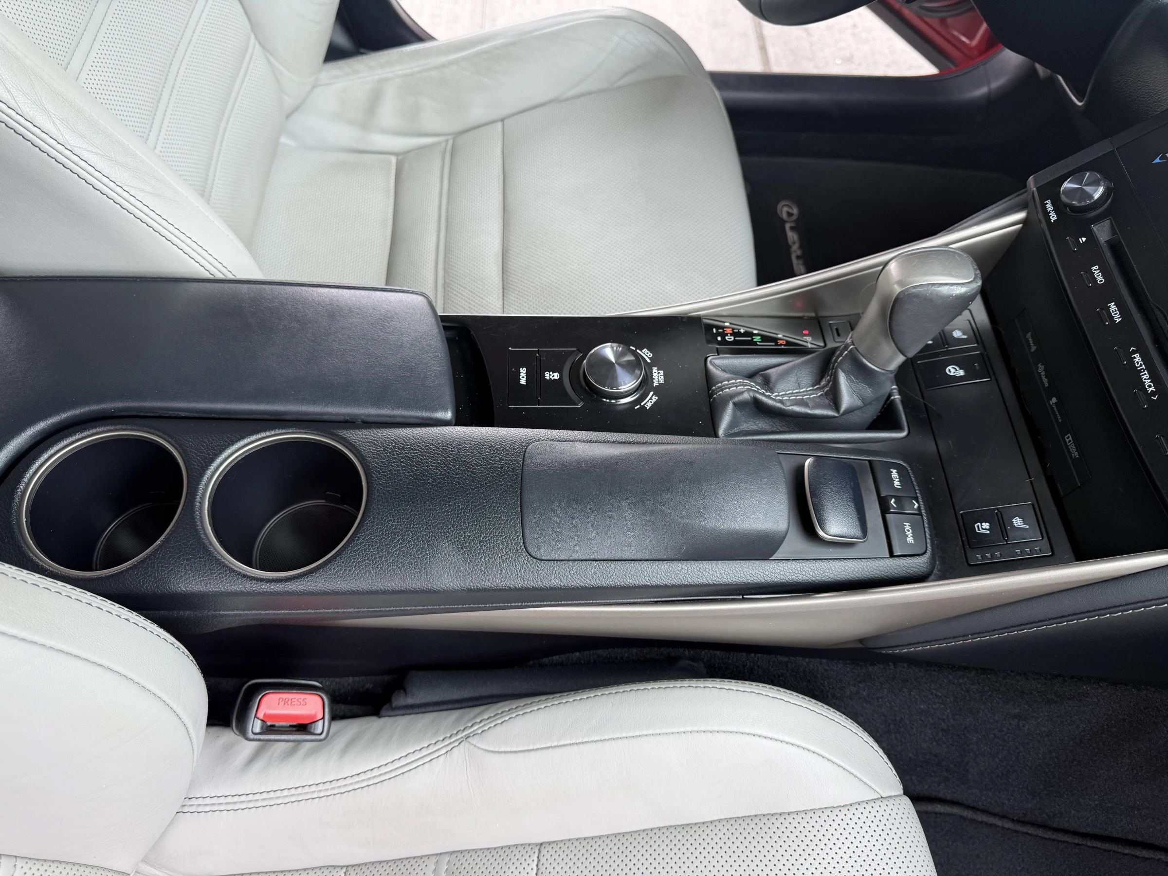 Used 2014 Lexus IS 250 AWD w/ Luxury Package w/Gray Wood image 24