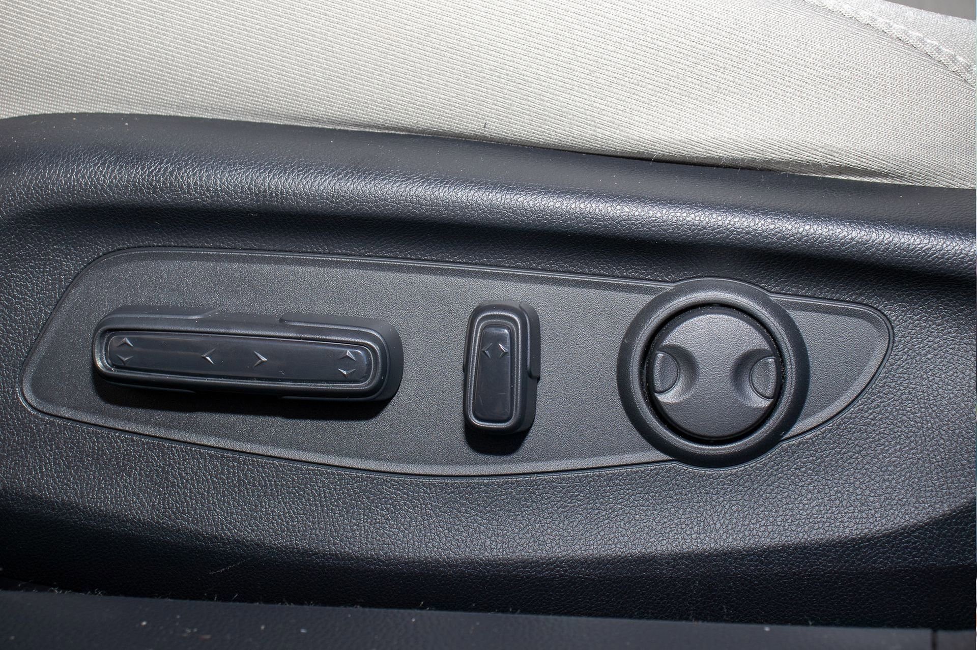 Certified 2024 Honda Accord EX image 15