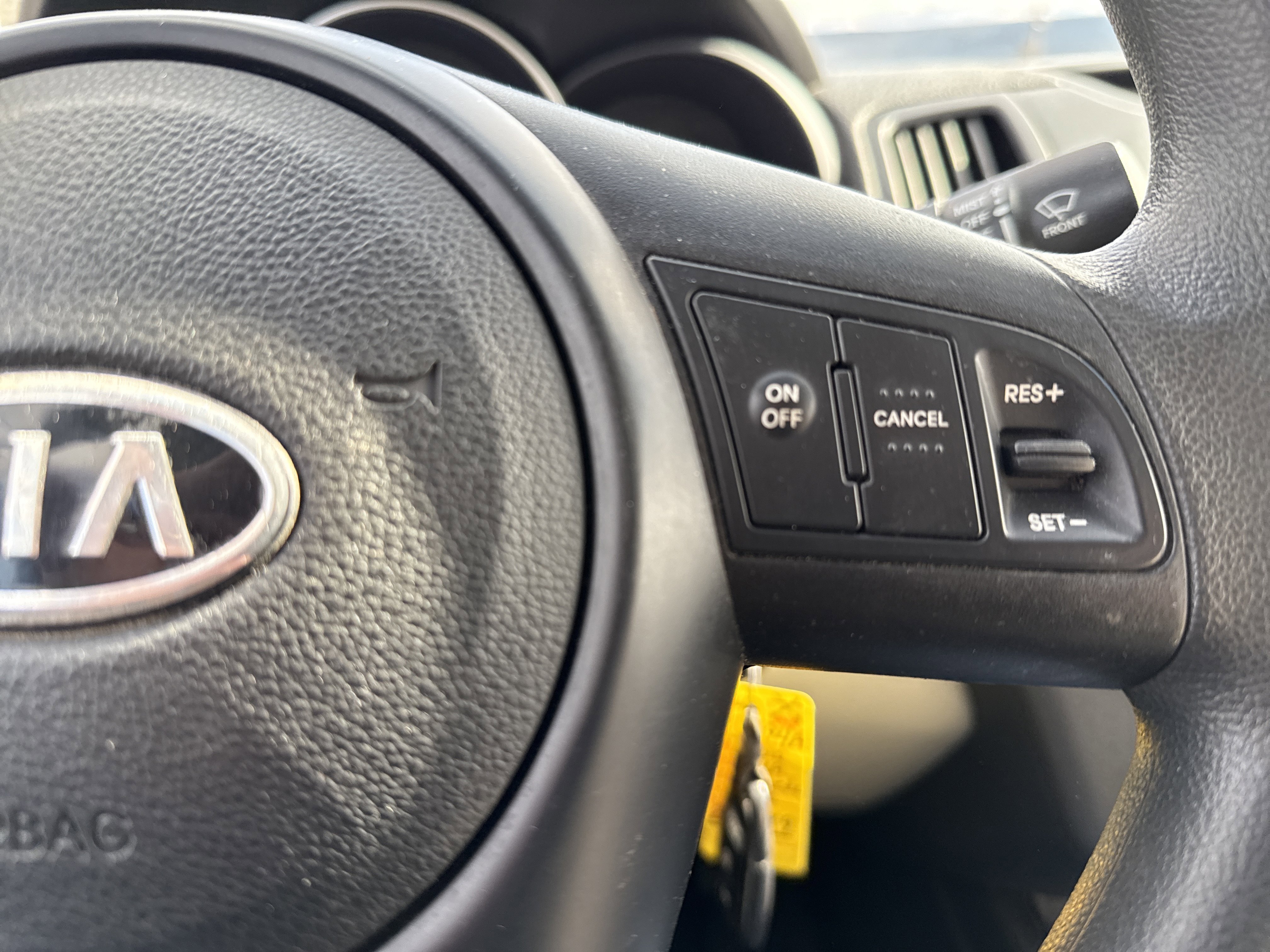 Used 2010 Kia Forte EX image 19