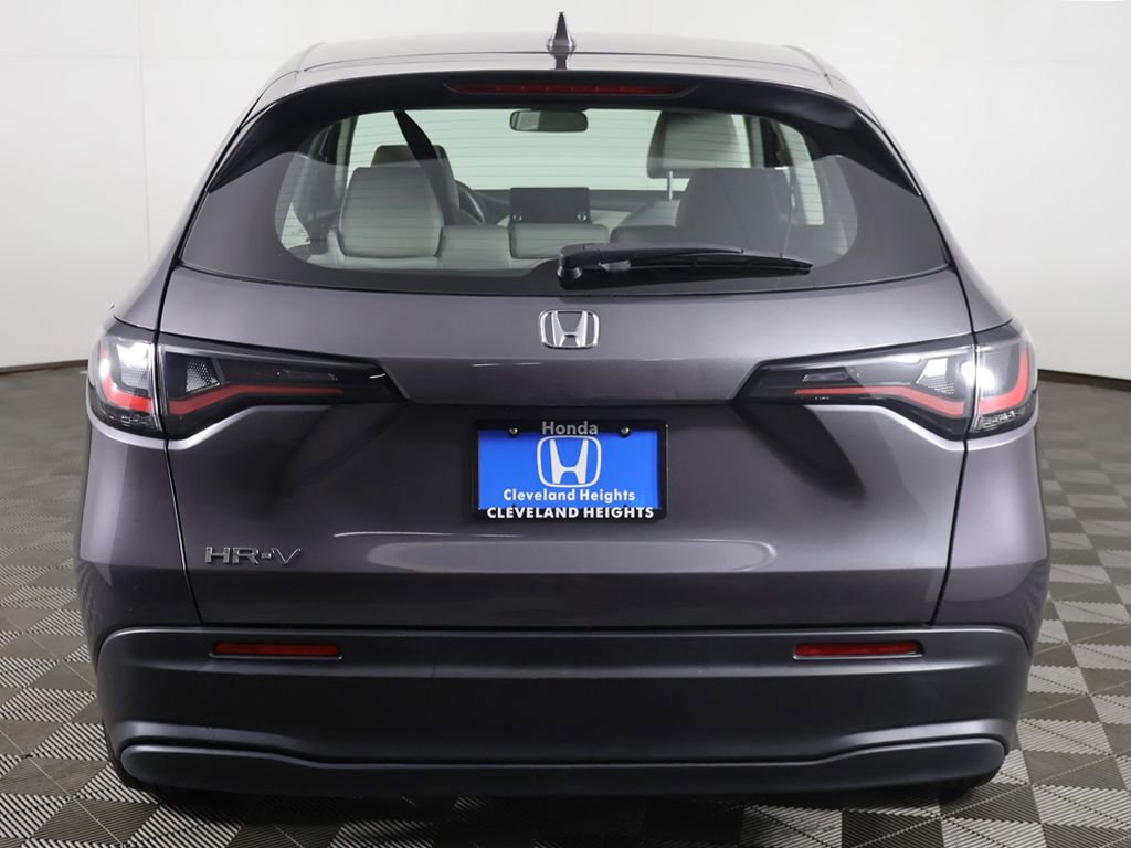 Used 2024 Honda HR-V LX image 9