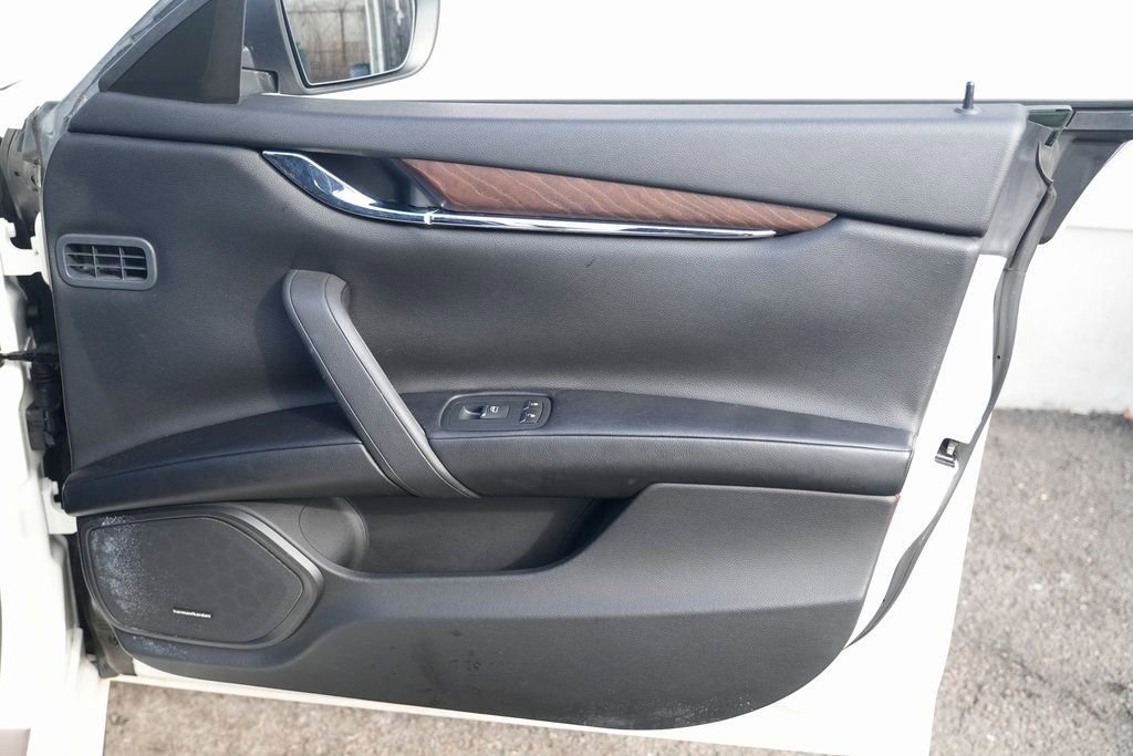 Used 2018 Maserati Quattroporte S image 34