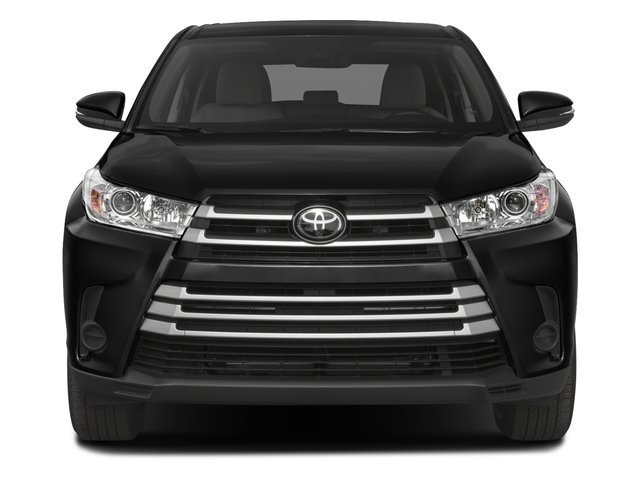 Used 2017 Toyota Highlander LE AWD/4WD image 4