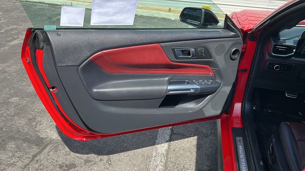 Certified 2025 Ford Mustang Premium image 12