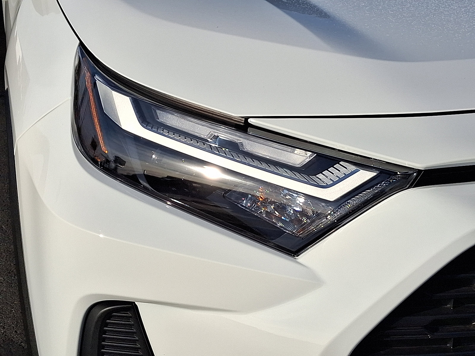 Certified 2025 Toyota RAV4 LE image 9