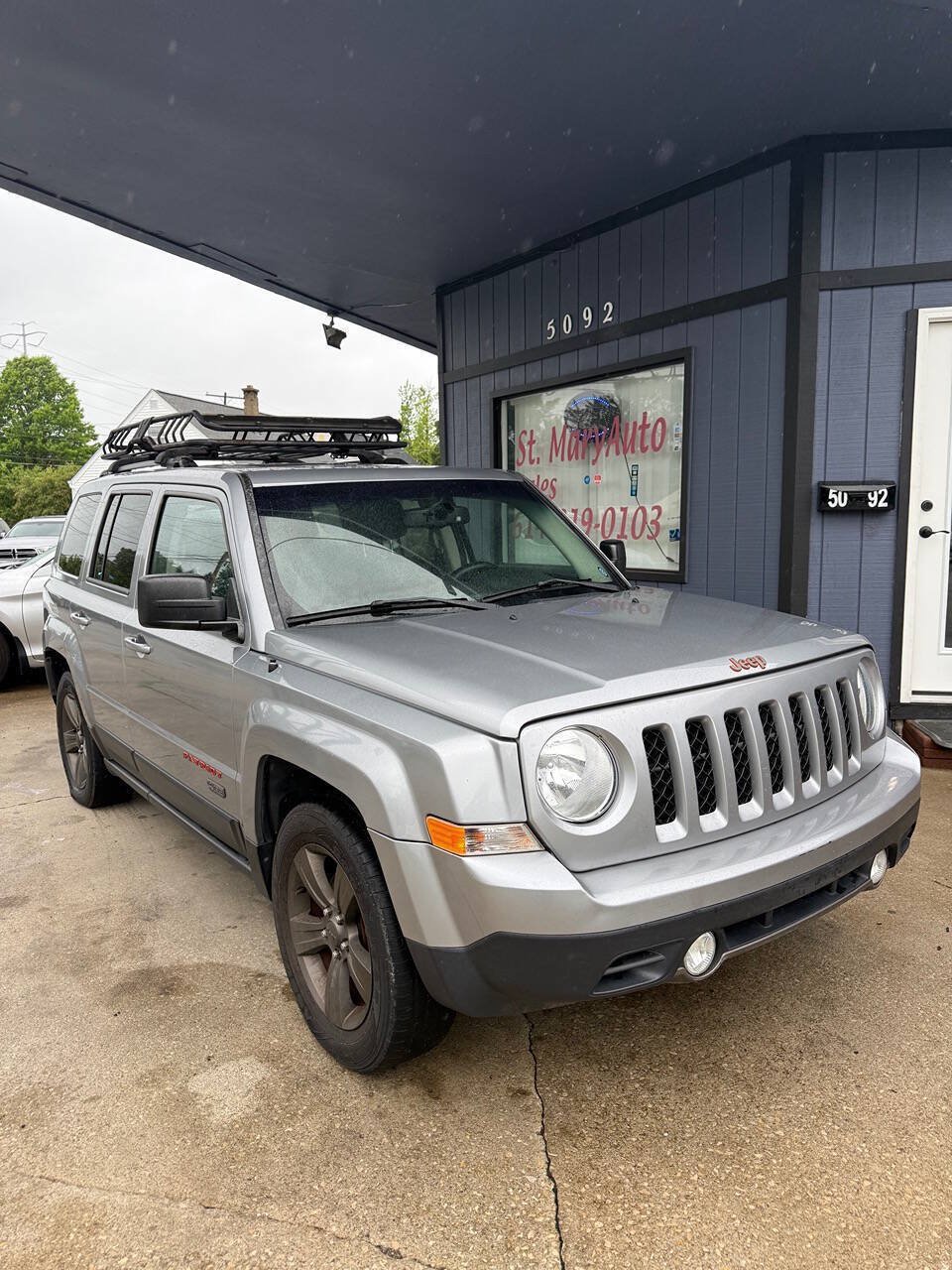 Used 2017 Jeep Patriot 75th Anniversary w/ Power Value Group FWD image 1