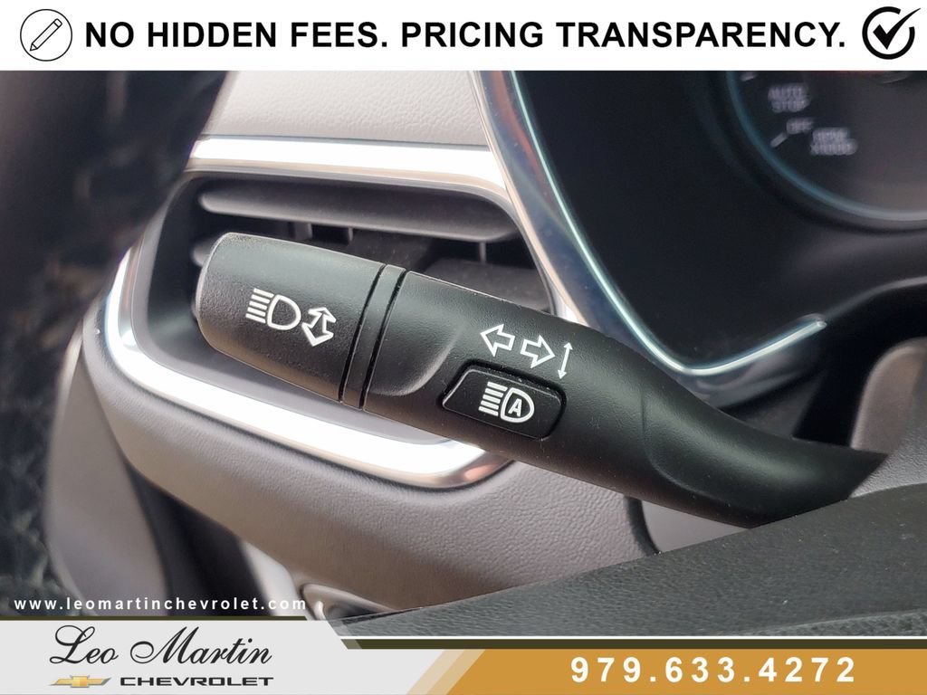 Used 2023 Chevrolet Equinox LT w/ Driver Convenience Package AWD/4WD image 29
