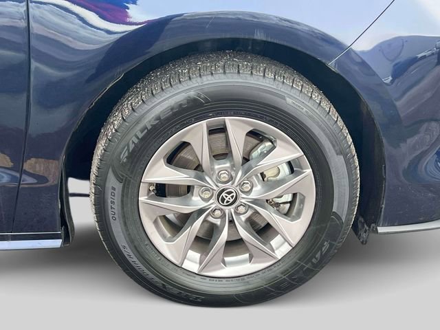 Certified 2025 Toyota Sienna LE w/ LE Plus Package AWD/4WD image 12