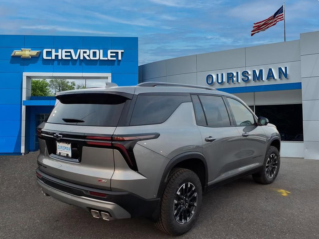 New 2026 Chevrolet Traverse Z71 w/ Enhanced Driving Package AWD/4WD image 3