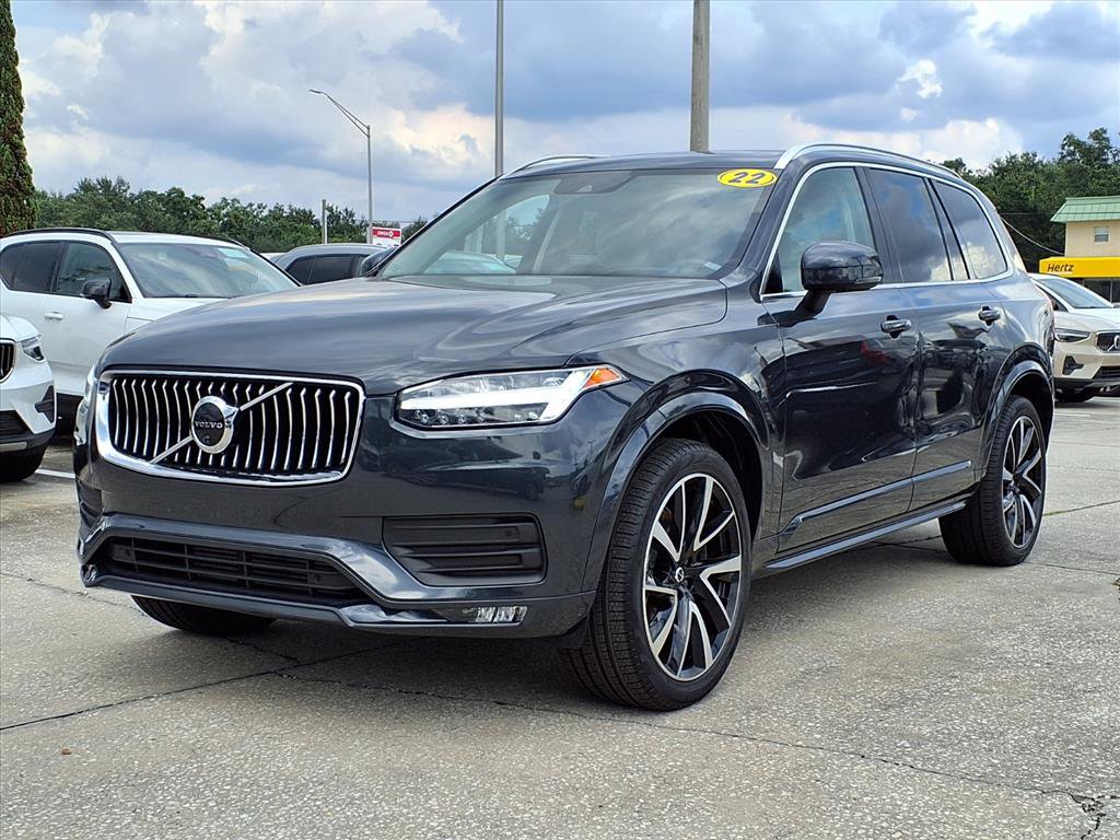 Used 2022 Volvo XC90 T6 Momentum w/ Advanced Package image 3