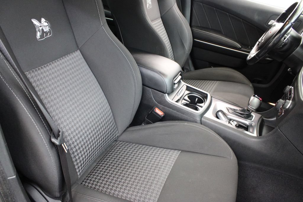 Used 2019 Dodge Charger Scat Pack RWD image 23