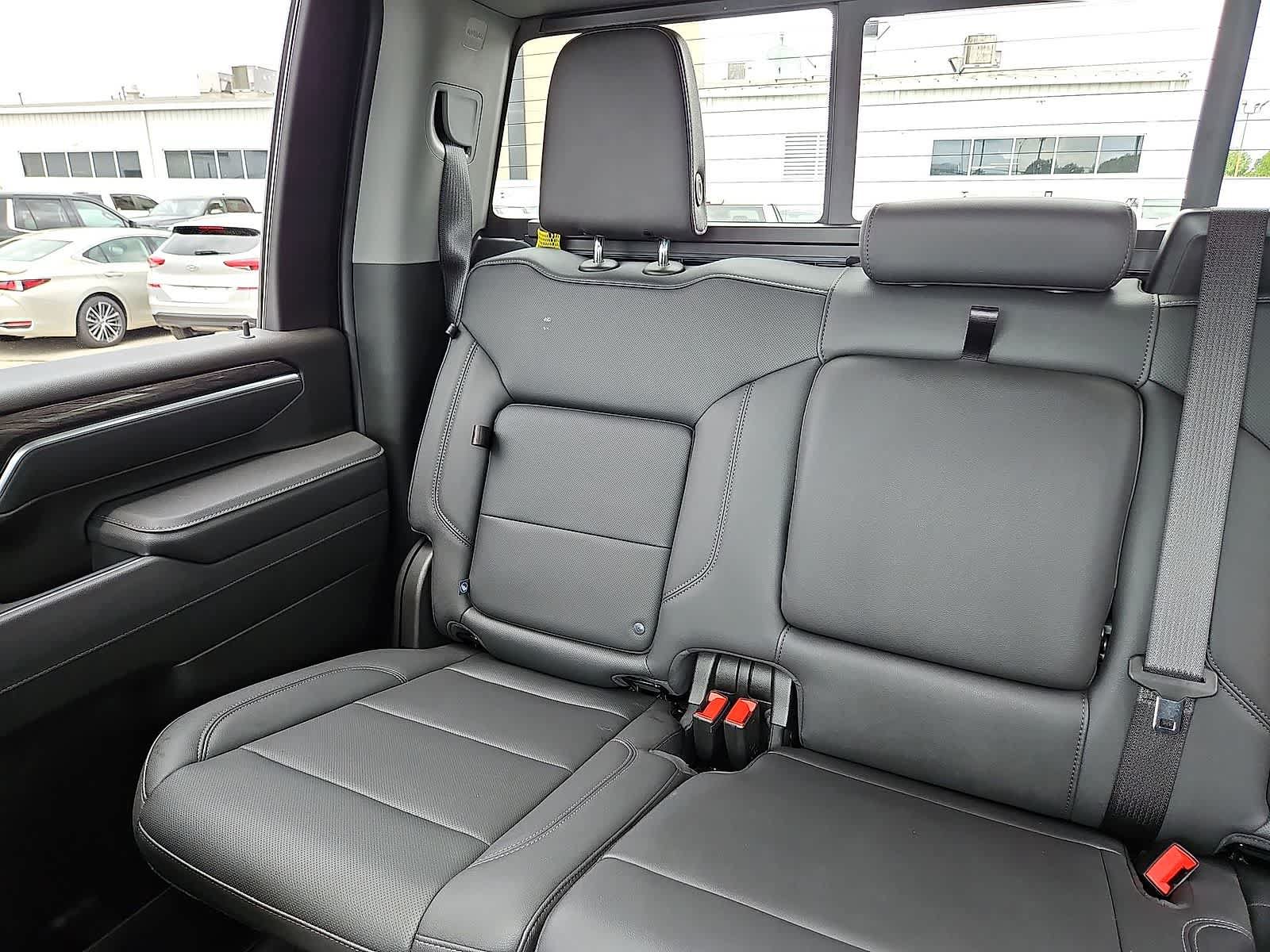 Used 2025 Chevrolet Silverado 2500 LTZ w/ Trail Boss Package AWD/4WD image 13