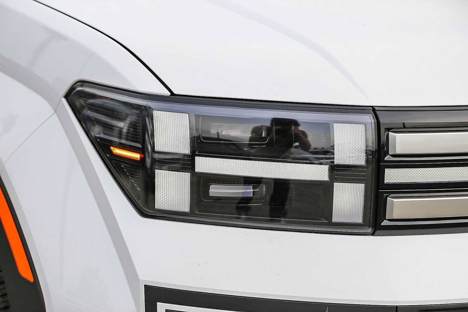 New 2026 Hyundai Santa Fe SE FWD image 4