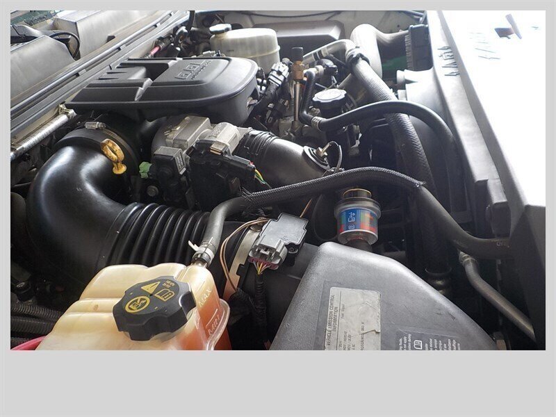 Used 2011 Chevrolet Silverado 2500 LT AWD/4WD image 38
