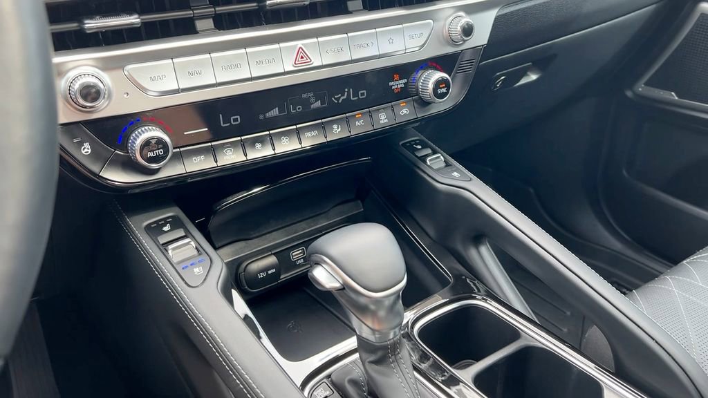 Used 2023 Kia Telluride EX X-Line image 29