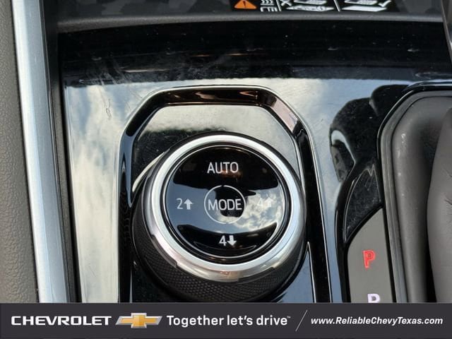 Used 2024 Chevrolet Colorado ZR2 w/ ZR2 Convenience Package III AWD/4WD image 21