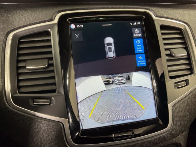 Certified 2025 Volvo XC90 B5 Core w/ Protection Package Premier AWD/4WD image 12