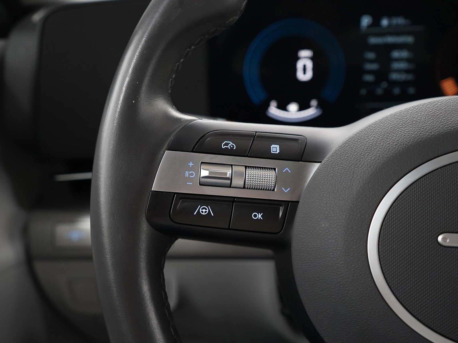 Used 2024 Hyundai Kona SEL image 24